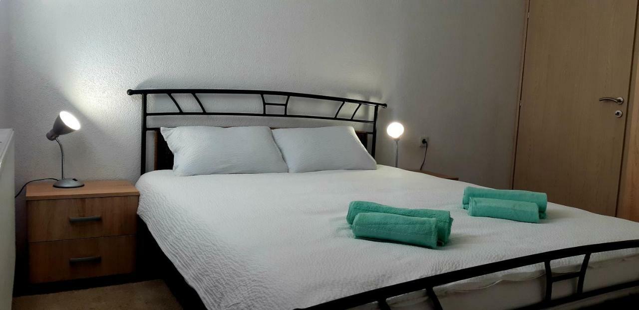 Apartmani Bilic Korenica Exterior photo